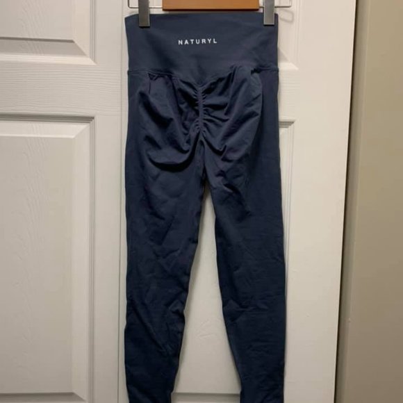 Naturyl Leggings - Picture 2 of 2